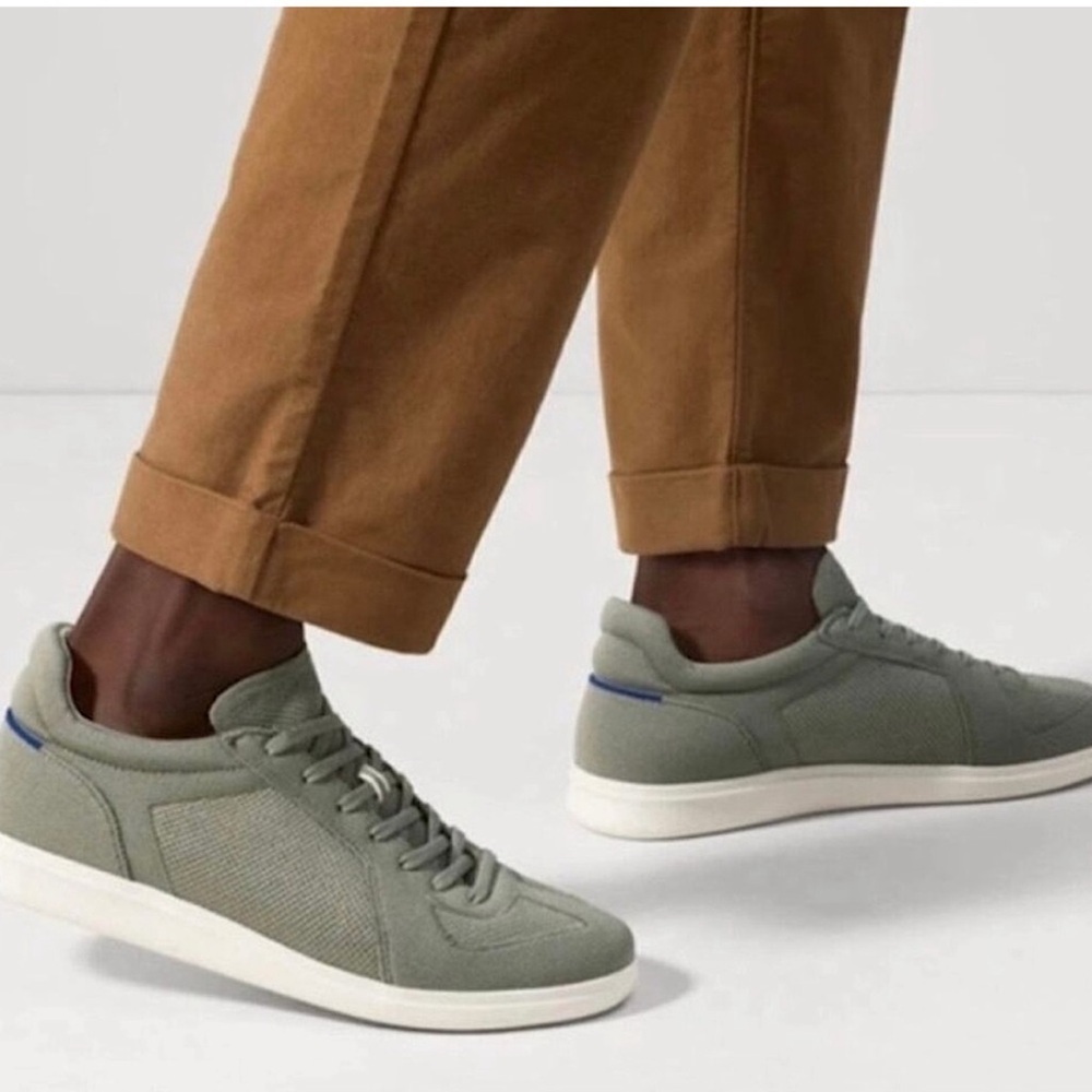Rothy’s The RS01 Sneaker Olive Green Lace Up Men’s 10